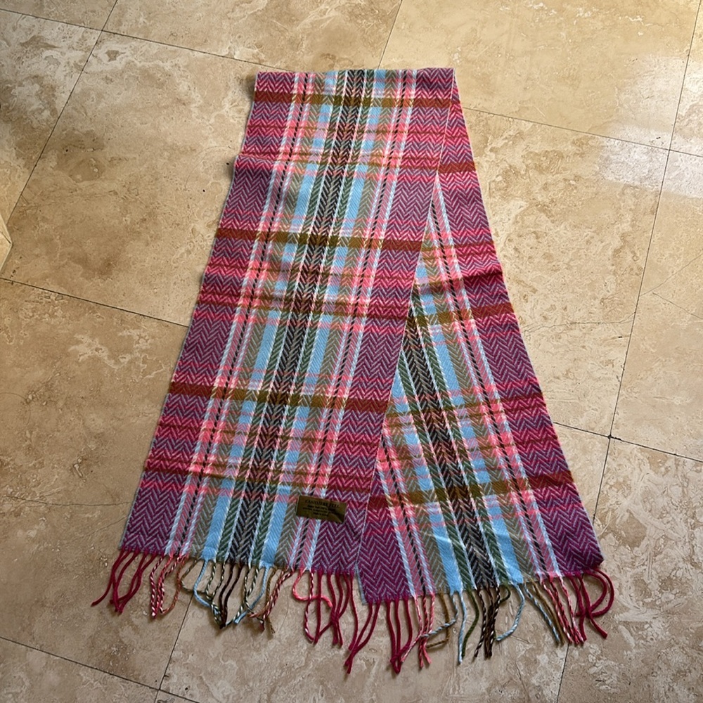 Cashmere feel super soft pink scarf